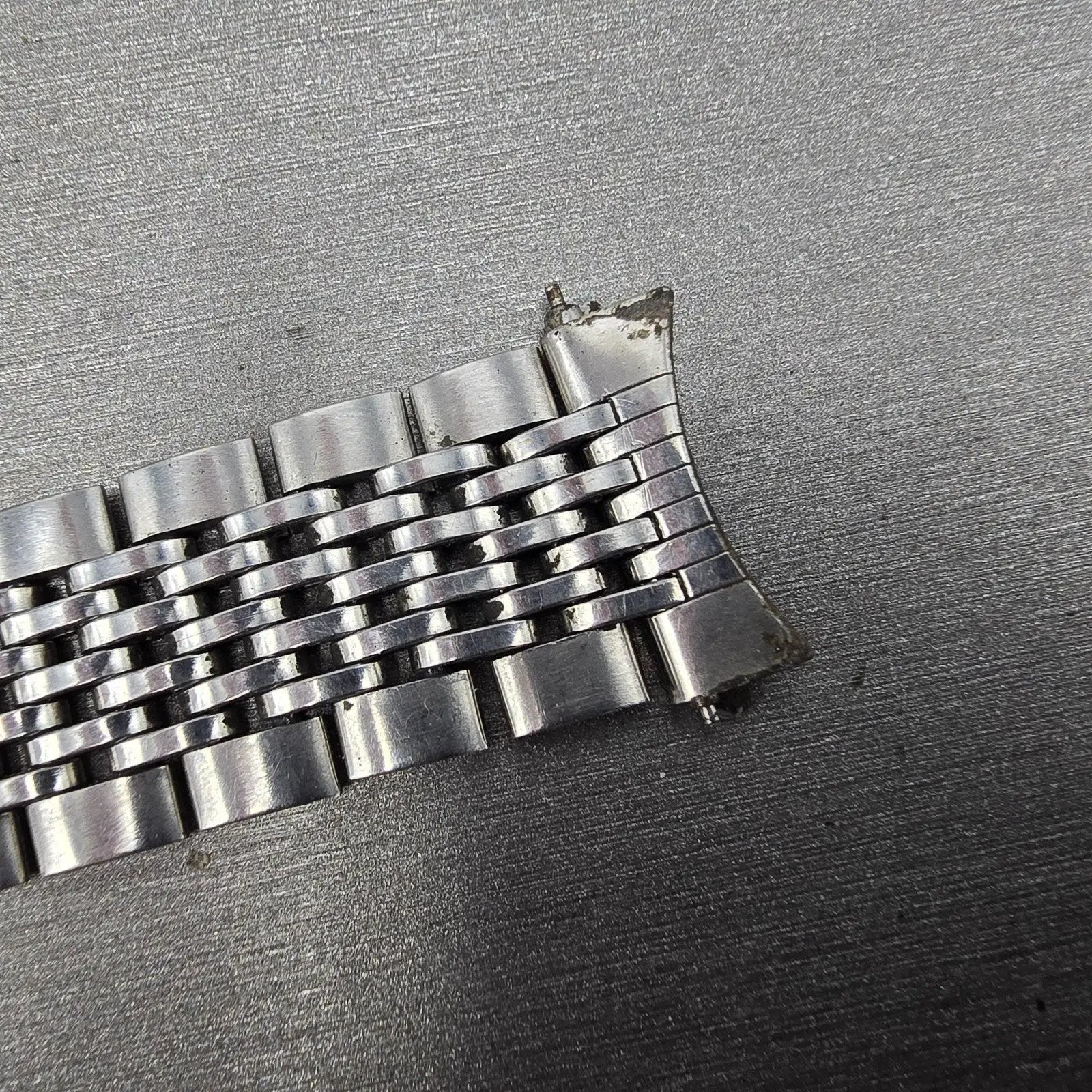 Seiko Beads Of Rice Bracelet 19mm Stainless Steel Silver Tone Tri Folding ClaspK7