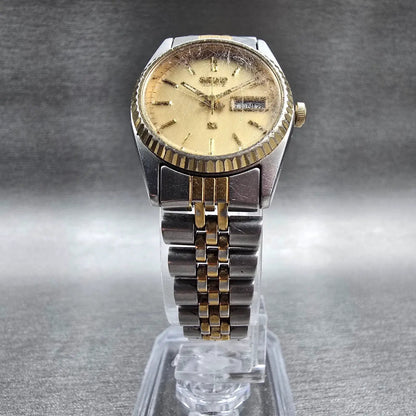 Seiko SQ Watch Women 24mm Gold Dial Two Tone Daydate Round 3E23-0A69 New Batt 1K5