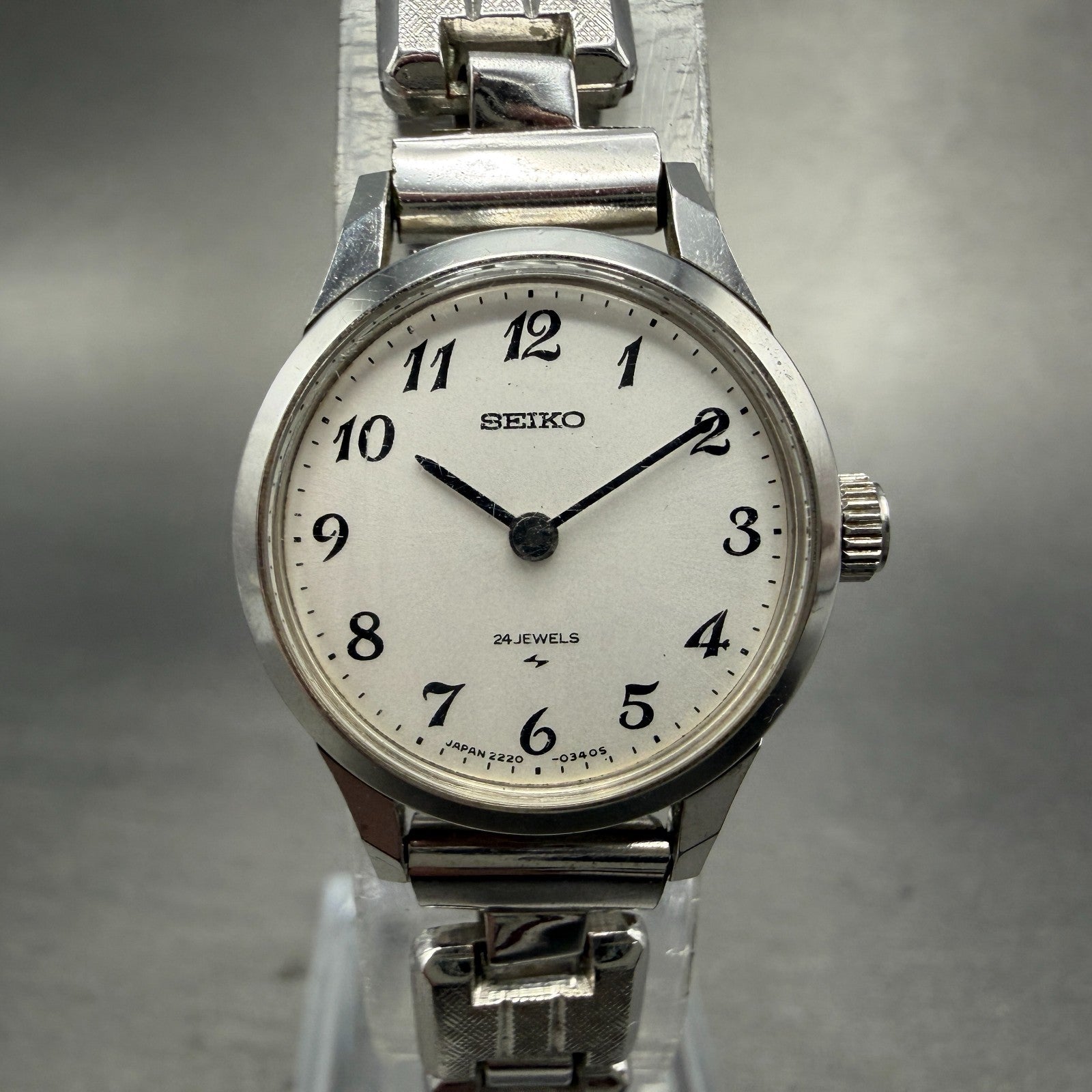 Seiko Watch Women 21mm Silver Dial Silver Tone Round 2220-0020 Manual Runs MFT0