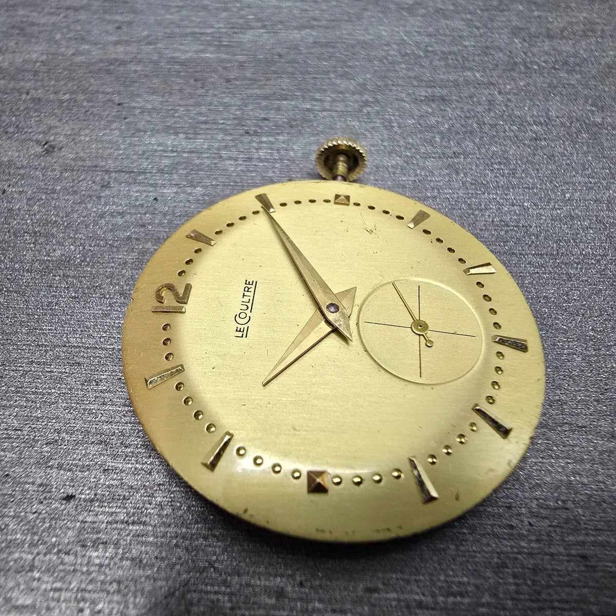 LeCoultre 480/CW Movement Manual Wind 17 Jewels Dial & Hands Vintage3