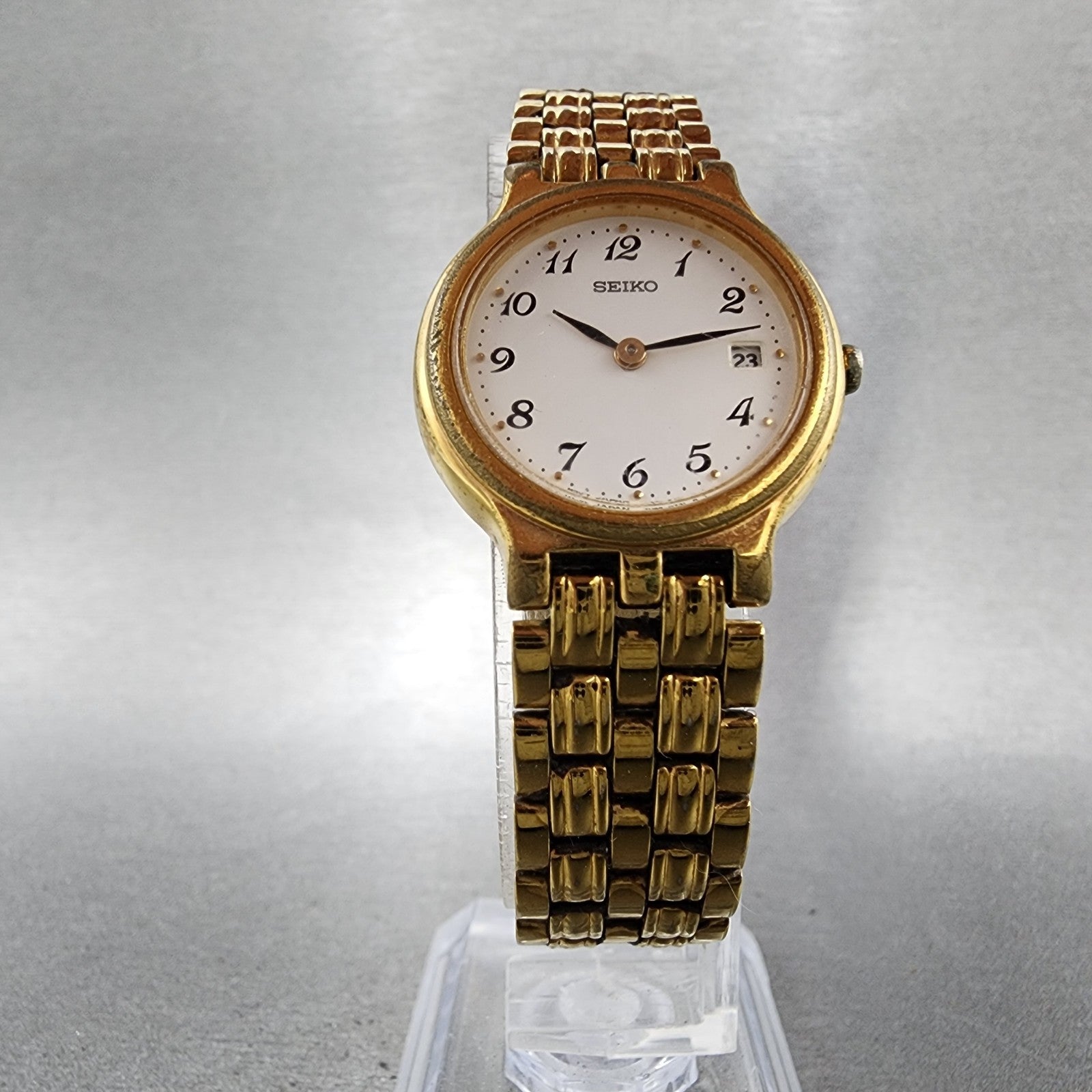 Seiko Watch Women 25mm White Dial Gold Tone Date Round 7n896001 New Battery5