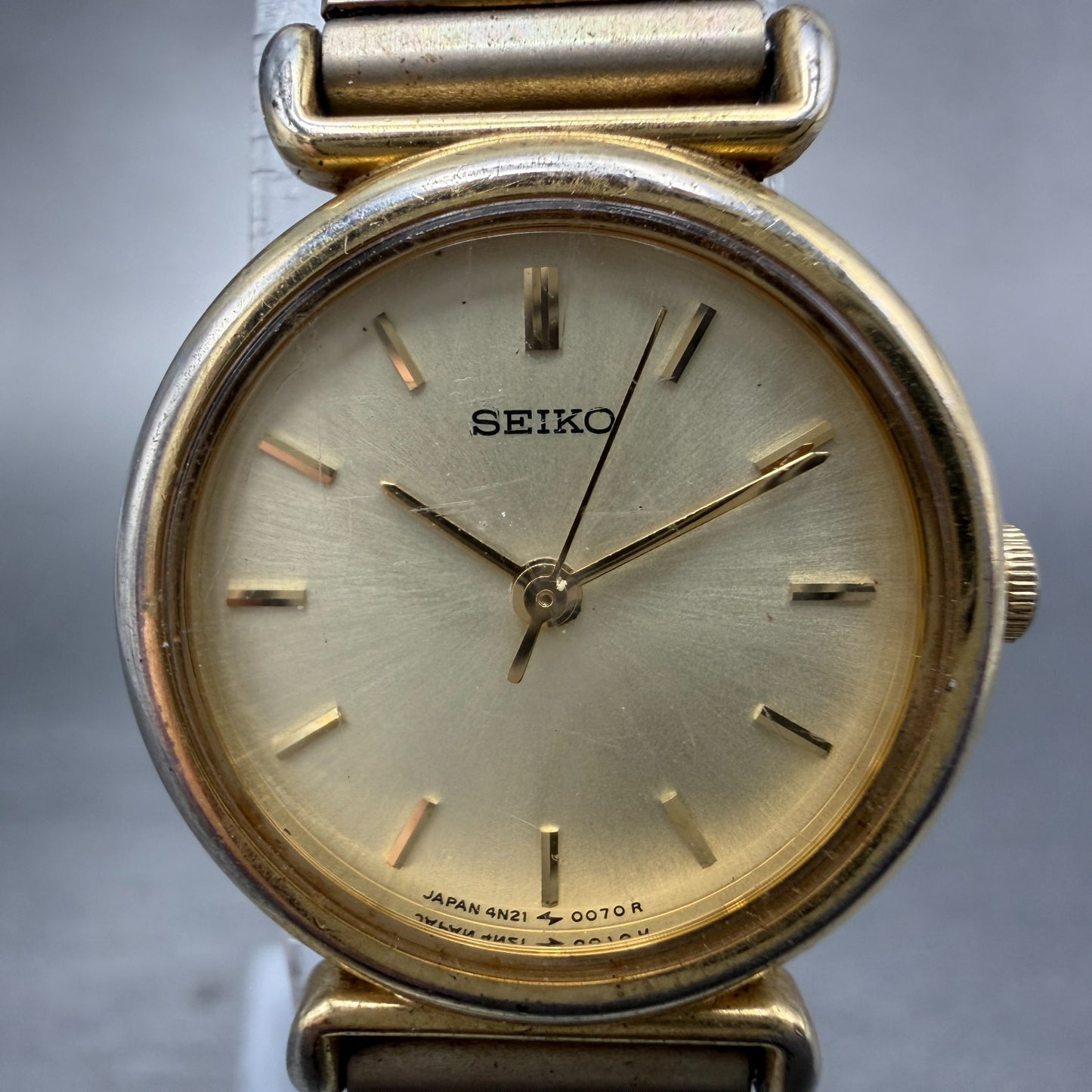 Seiko Watch Women 22mm Champagne Dial Gold Tone Round 4n21-0052 New Battery VTG1