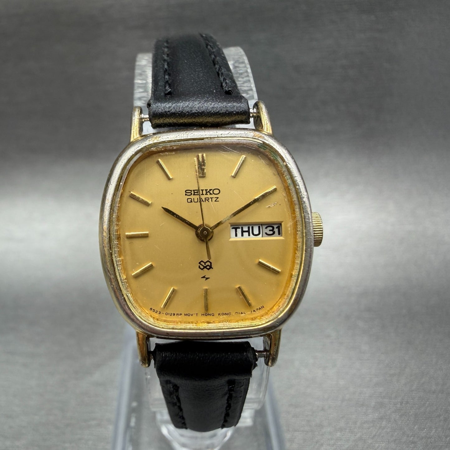 Seiko SQ Watch Women 21mm Champagne Dial Gold Tone Daydate 8523-5009 New Batt 870