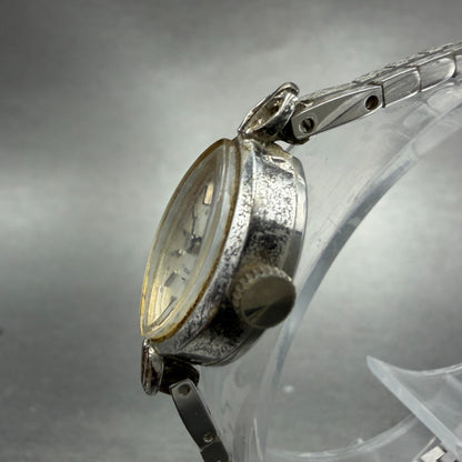 Seiko Watch Women 15mm Silver Dial Silver Tone Oval Manual 11-7430 Runs Vintage2