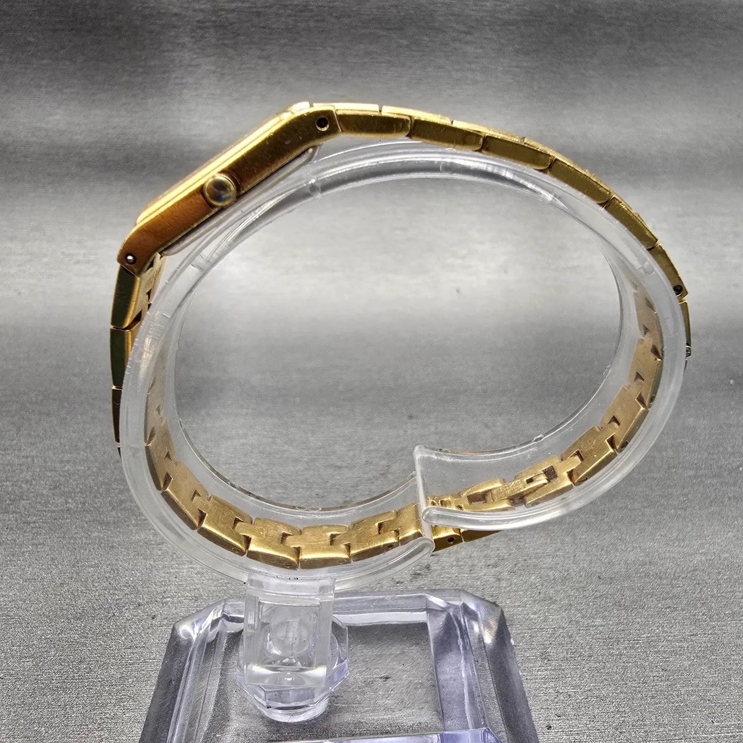 Seiko Watch Women 13mm Gold Dial Gold Tone Rectangle 2E20-7479 New Battery VTG6