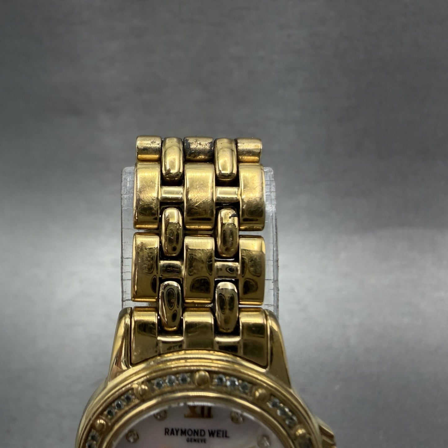 Raymond Weil Tango Watch Women 22mm MOP Dial Gold Plated Diamond Bezel New Bat4