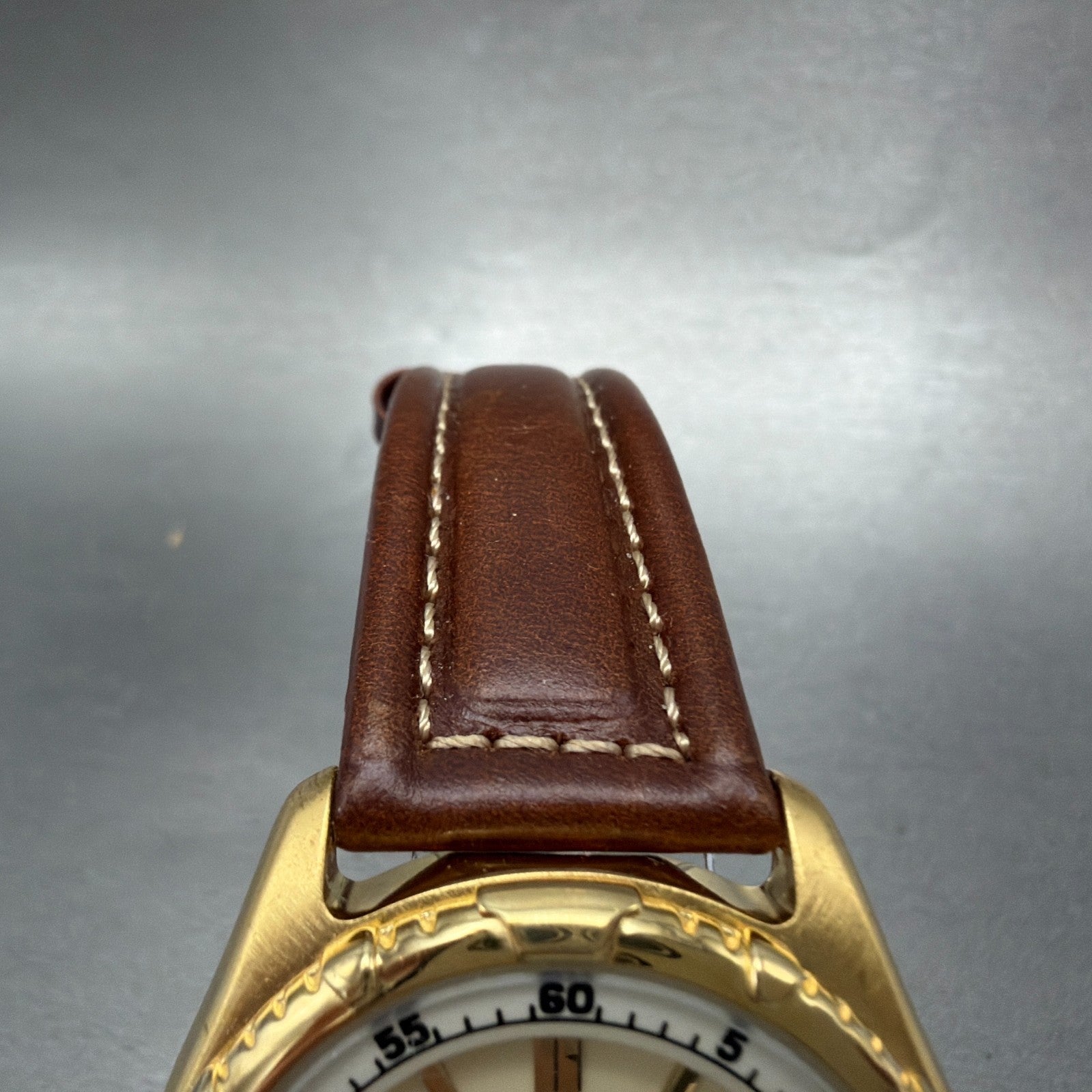 Pulsar Dive Watch Men 39mm Cream Dial Gold Tone Date V732-0E00 SAMPLE PARTS5
