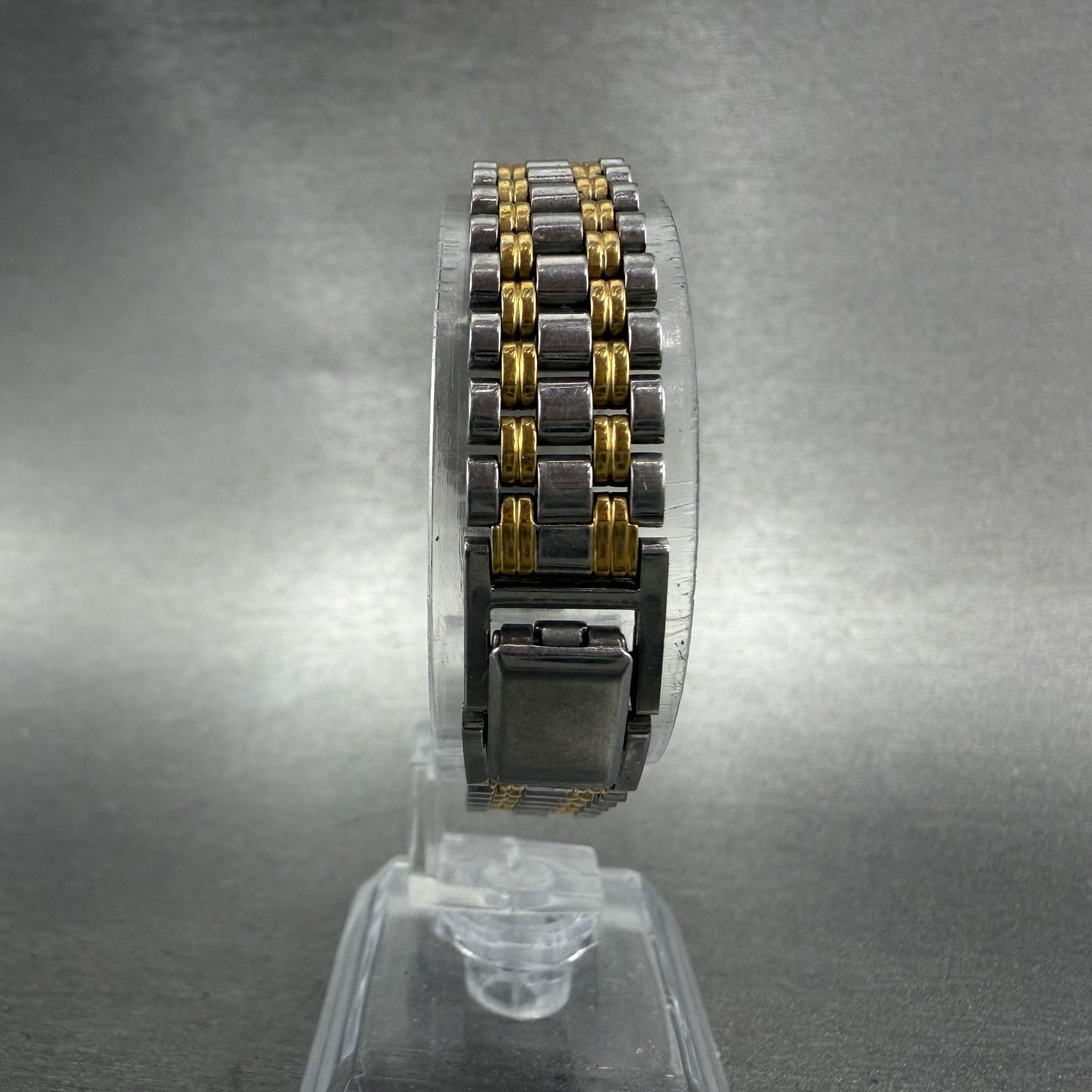 Seiko Tank Watch Women 18mm White Dial Two Tone Rectangle V401-5129 New Batt MNO7