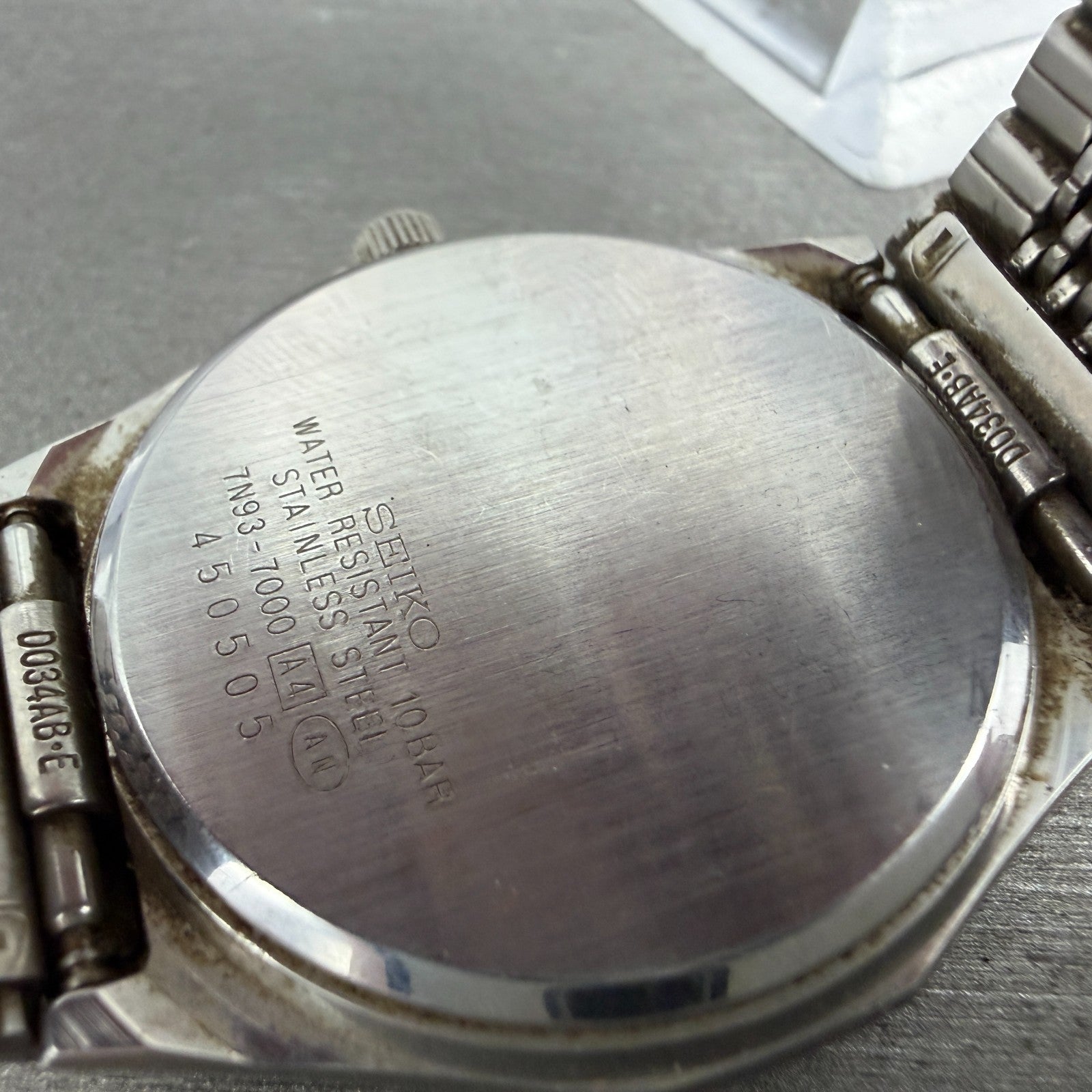 Seiko Spirit Watch Men 35mm Silver Dial Silver Tone Daydate 7N93-7000 New Batt9