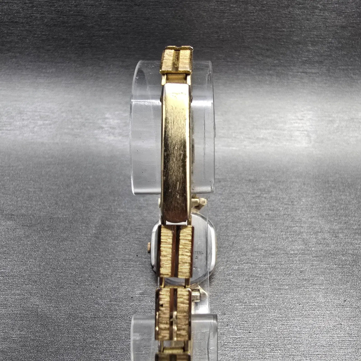 Seiko Watch Women 21mm White Dial Gold Tone Oval 2621-5230 New Battery Vintage7