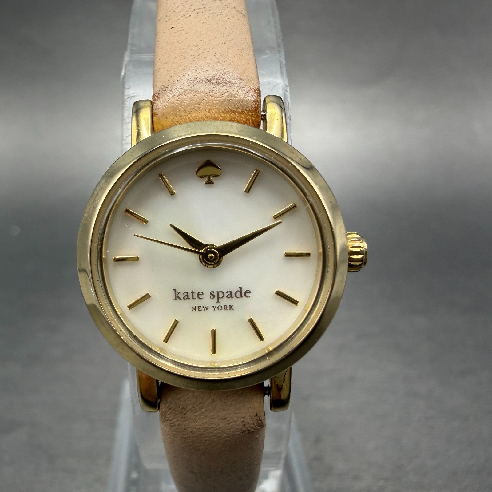 Kate Spade Tiny Metro watch Women 21mm Mop Dial Gold Tone Round 0372 New Batt0