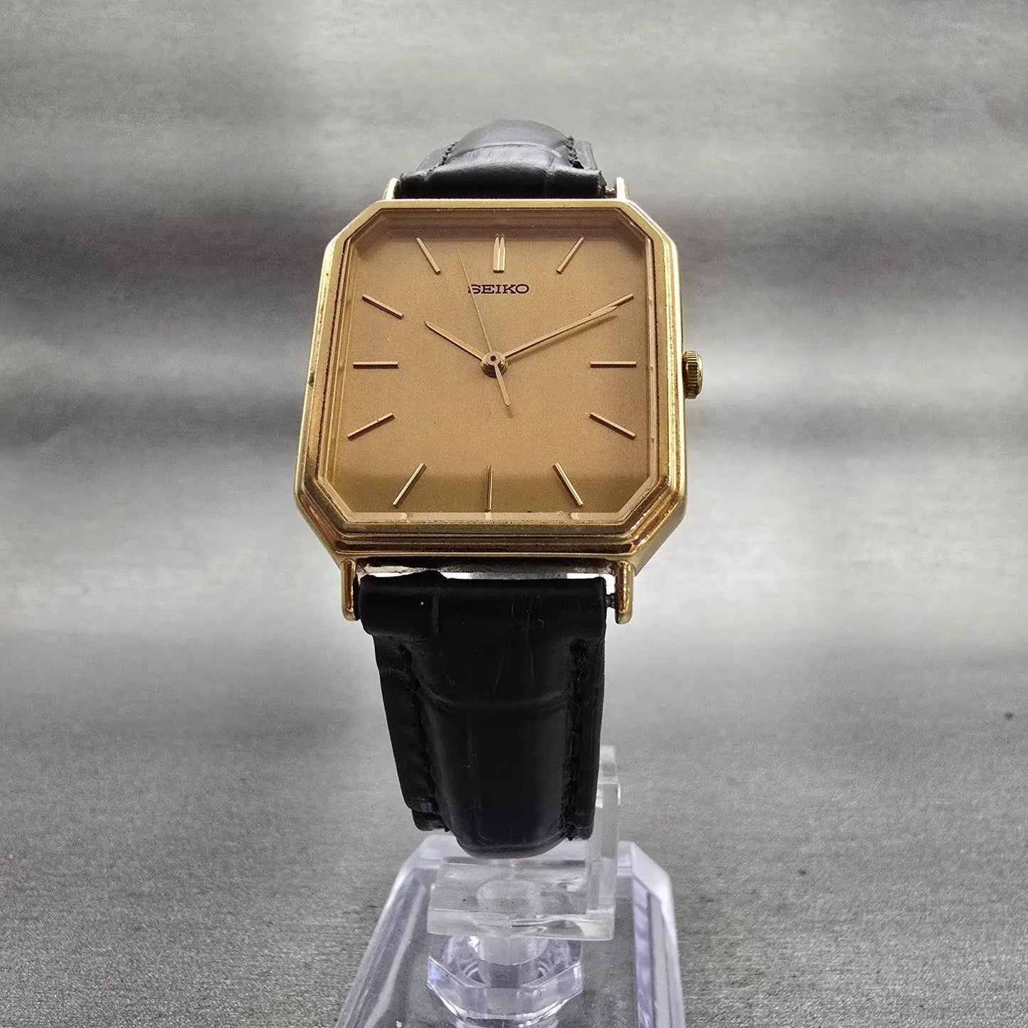 Seiko Watch Men 27mm Gold Dial Gold Tone Rectangle 5P31-5C50 New Battery VTG5