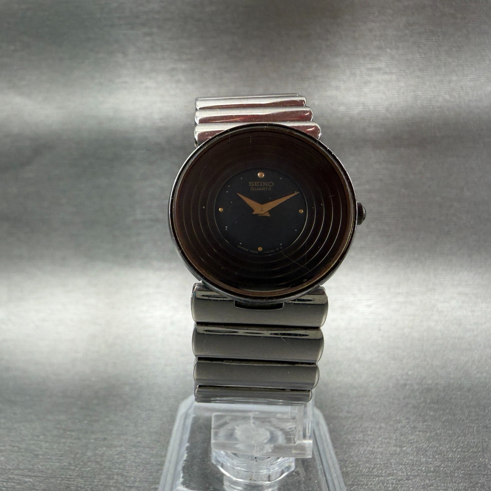 Seiko Watch Women 25mm Black Dial Silver Tone Round 1N00-0B59 New Battery5