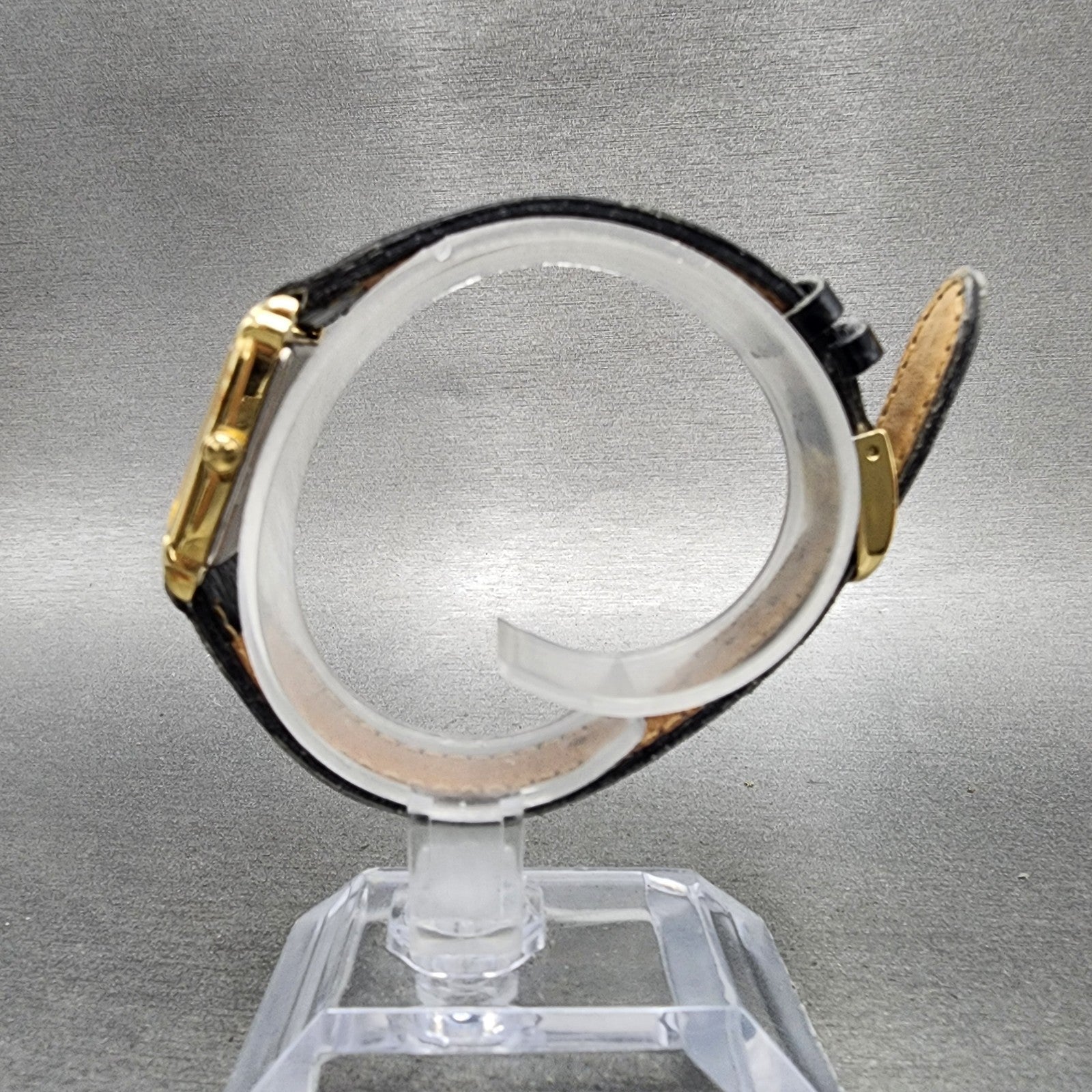Seiko Tank Watch Women 19mm Black Dial Gold Tone Rectangle 4N005101 New Battery6