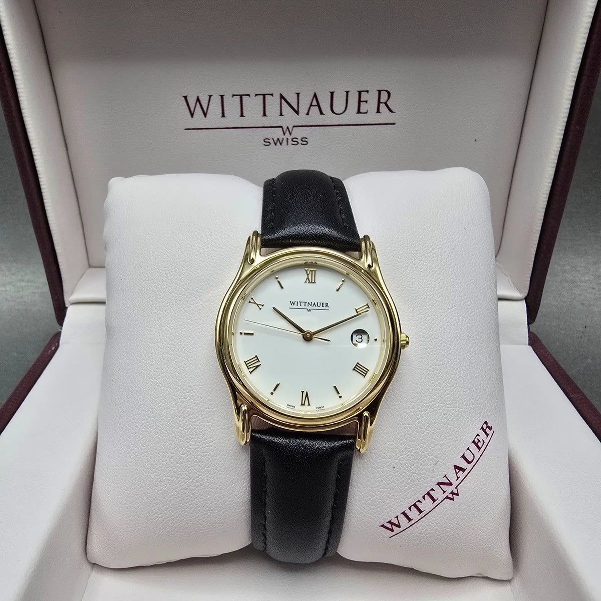 Wittnauer Watch Men 33mm White Dial Gold Tone Round Date Roman Numerals New Batt0