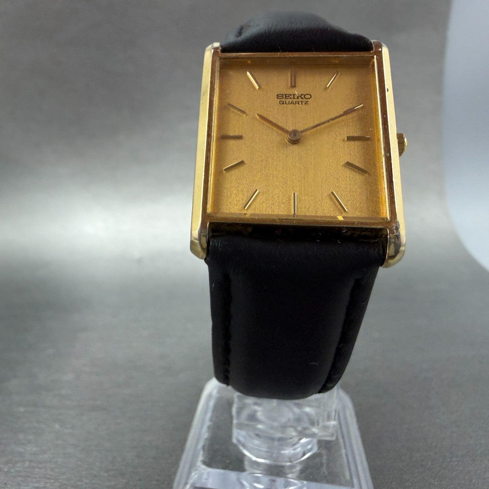 Seiko Tank Watch Men 25mm Champagne Dial Gold Tone Rectangle 5y30-5069 New BattV6