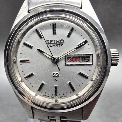 Seiko SQ Watch Women 24mm Silver Dial Silver Tone Daydate 4326-0019 New Battery1