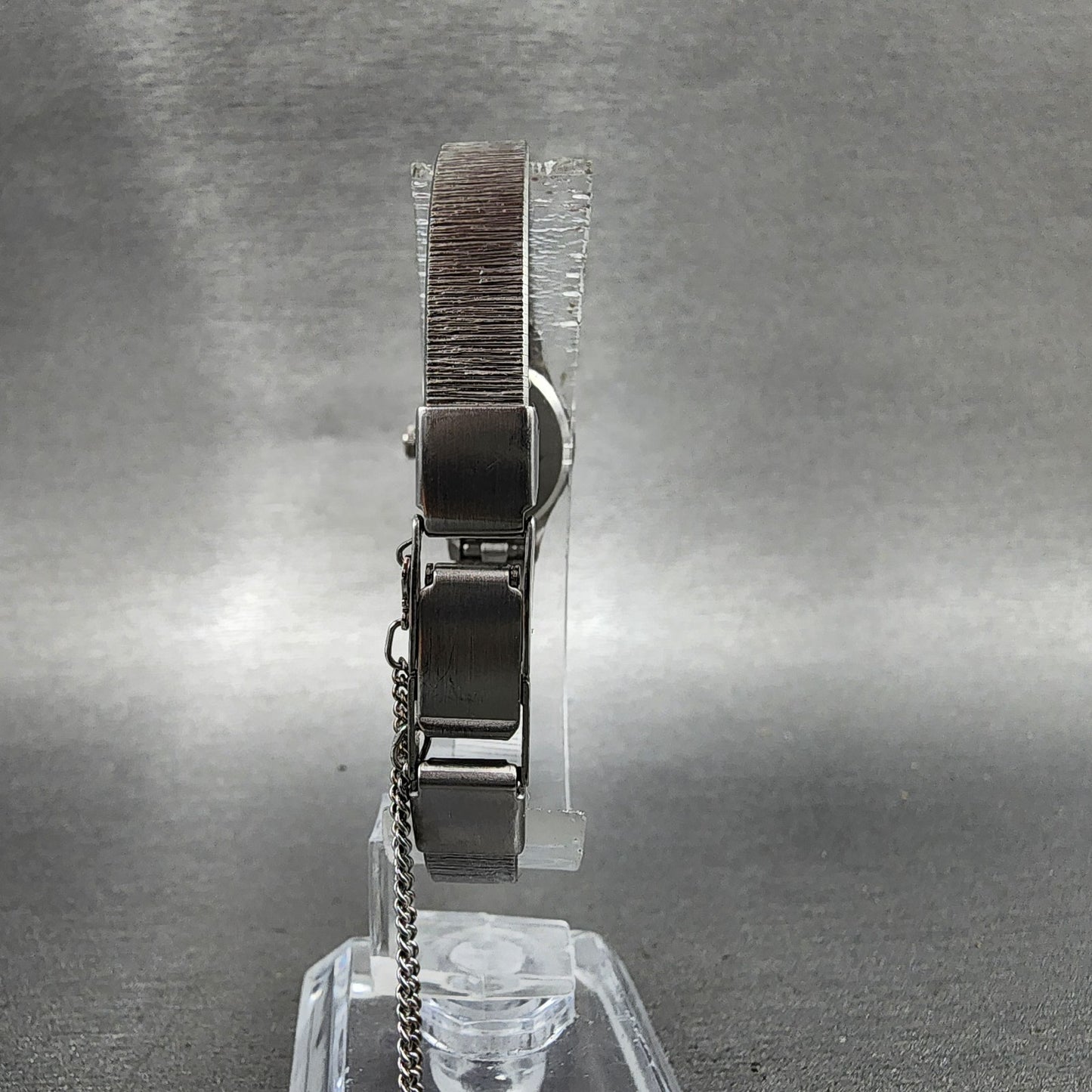 Citizen CQ Watch Women 17  White Dial Silver Tone Oval 3220S09532 New Battery7