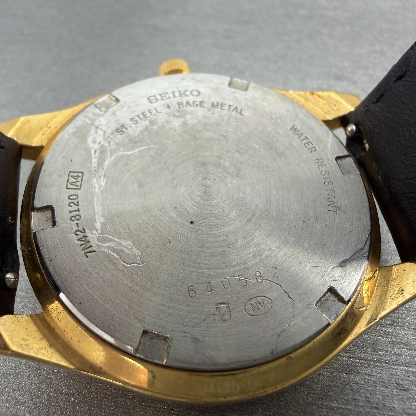 Seiko Spirt Watch Men 37mm Luminous Dial Gold Date Round 7N42-8120 New Battery9