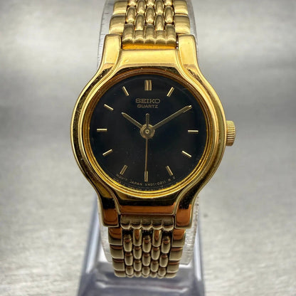 Seiko Watch Women 17mm Black Dial Gold Tone Round V401-0289 New Battery Vintage0