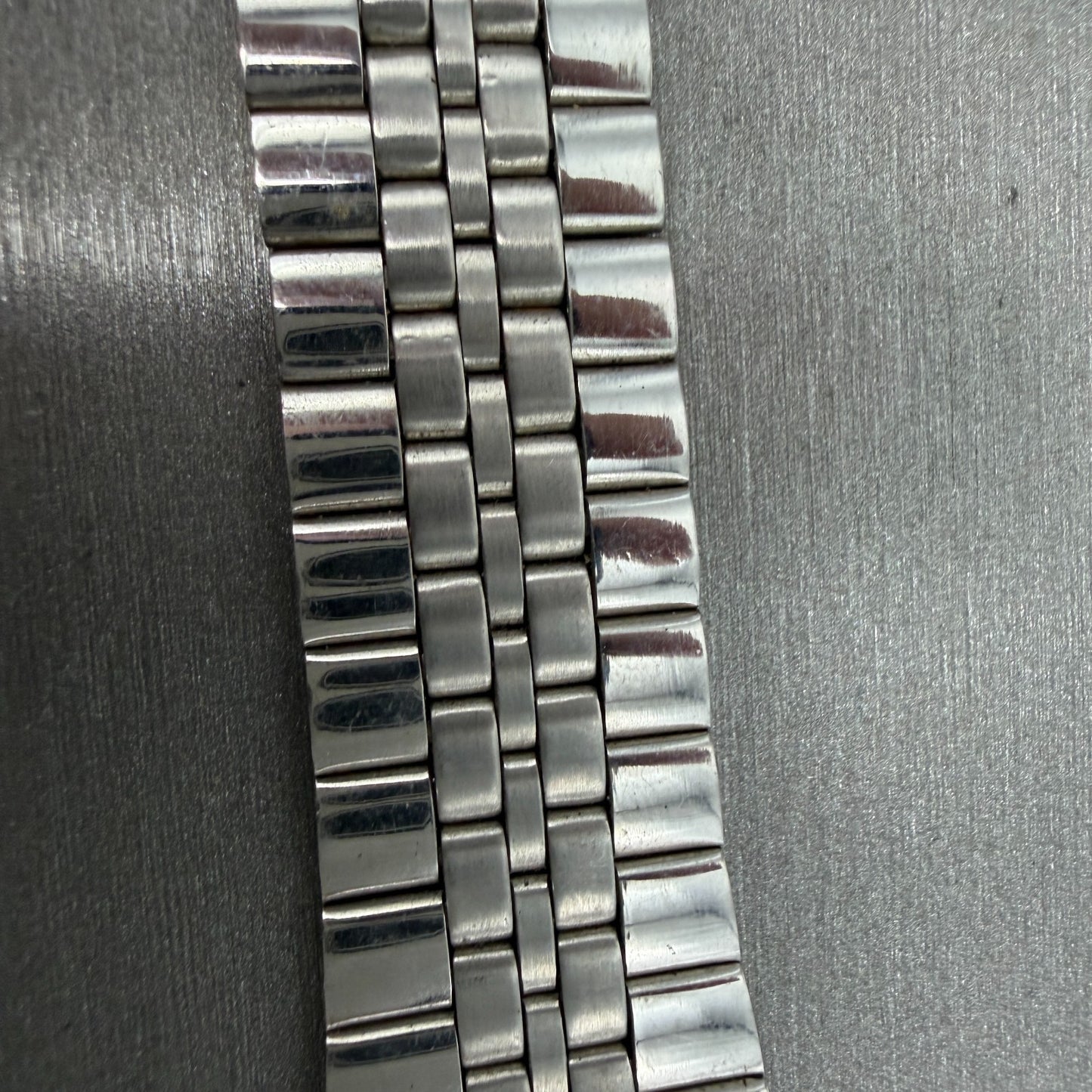 Seiko SQ Bracelet 20mm Stainless Steel Silver Tone Tri Folding Clasp VTG Japan2