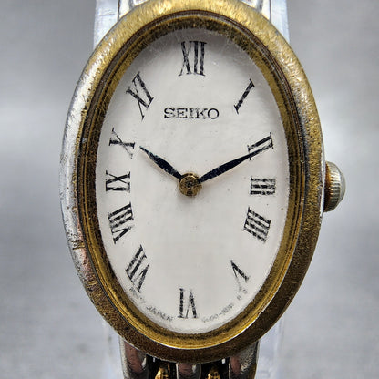 Seiko Watch Women 17mm White Dial Two Tone Oval Vintage V4001029 New Battery1