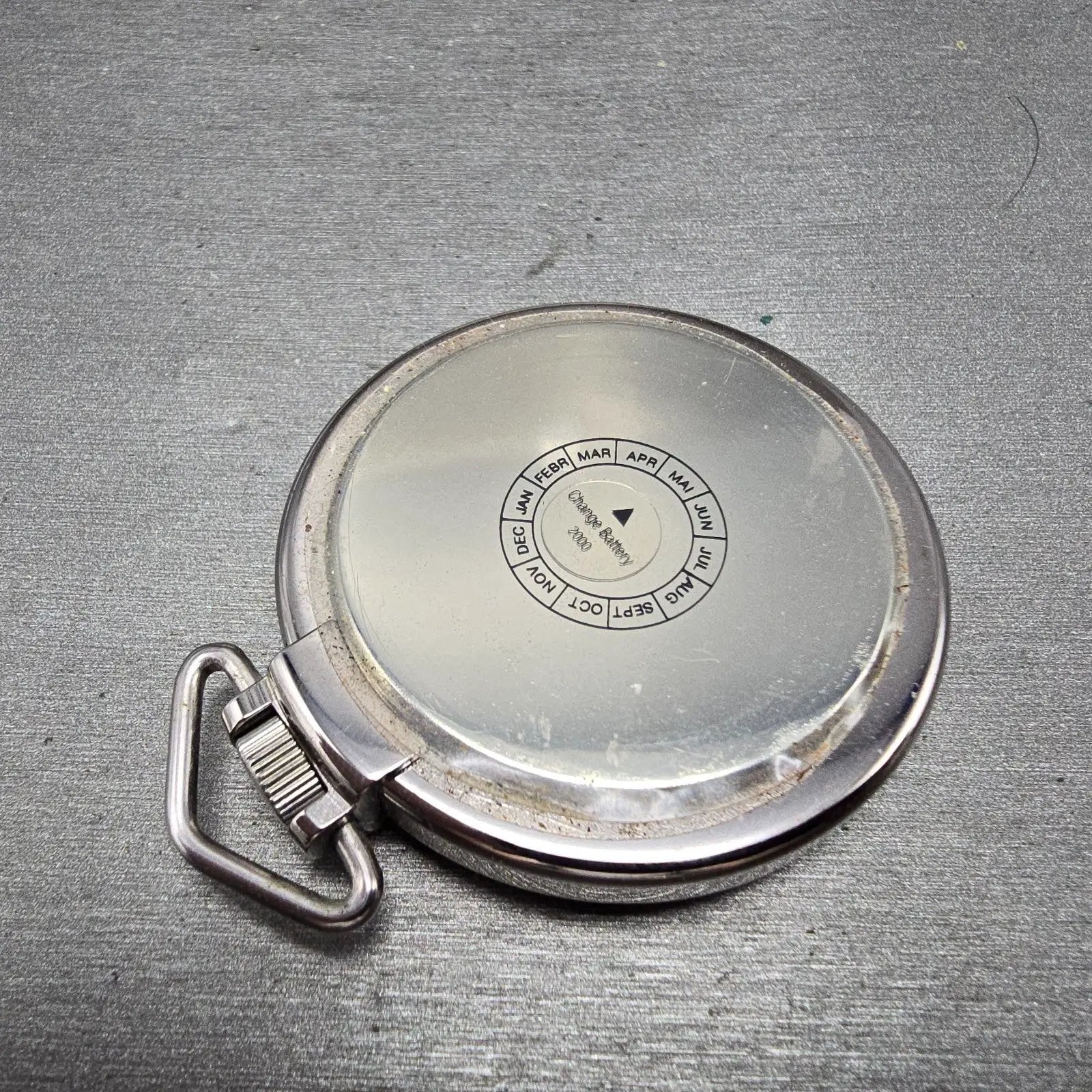 Victorinox Swiss Army Pocket Watch Men 48mm White Dial Silver Tone Round New Bat15
