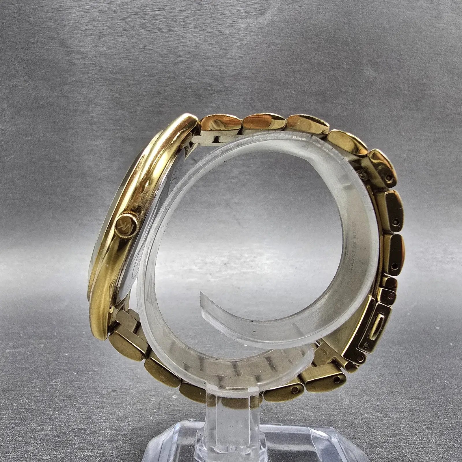 Michael Kors Runway Watch Women 42mm Champagne Dial Gold Tone MK-3179 New Batt O9