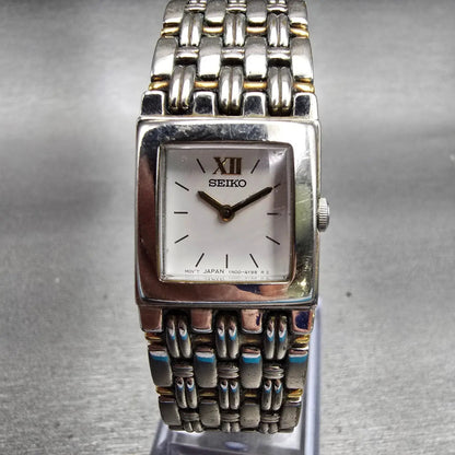 Seiko Watch Women 19mm White Dial Silver Tone Rectangle 1N01-5010 New Battery0