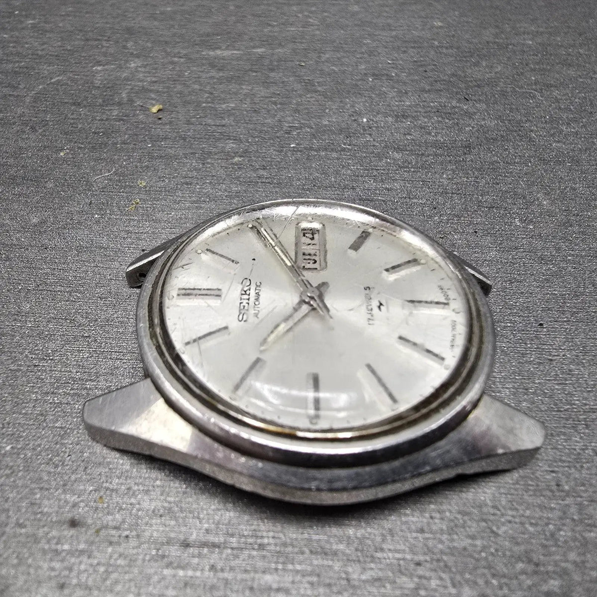 Seiko Automatic Watch Men 37mm Silver Dial Steel Daydate 7006-8007 Round READ!!!4