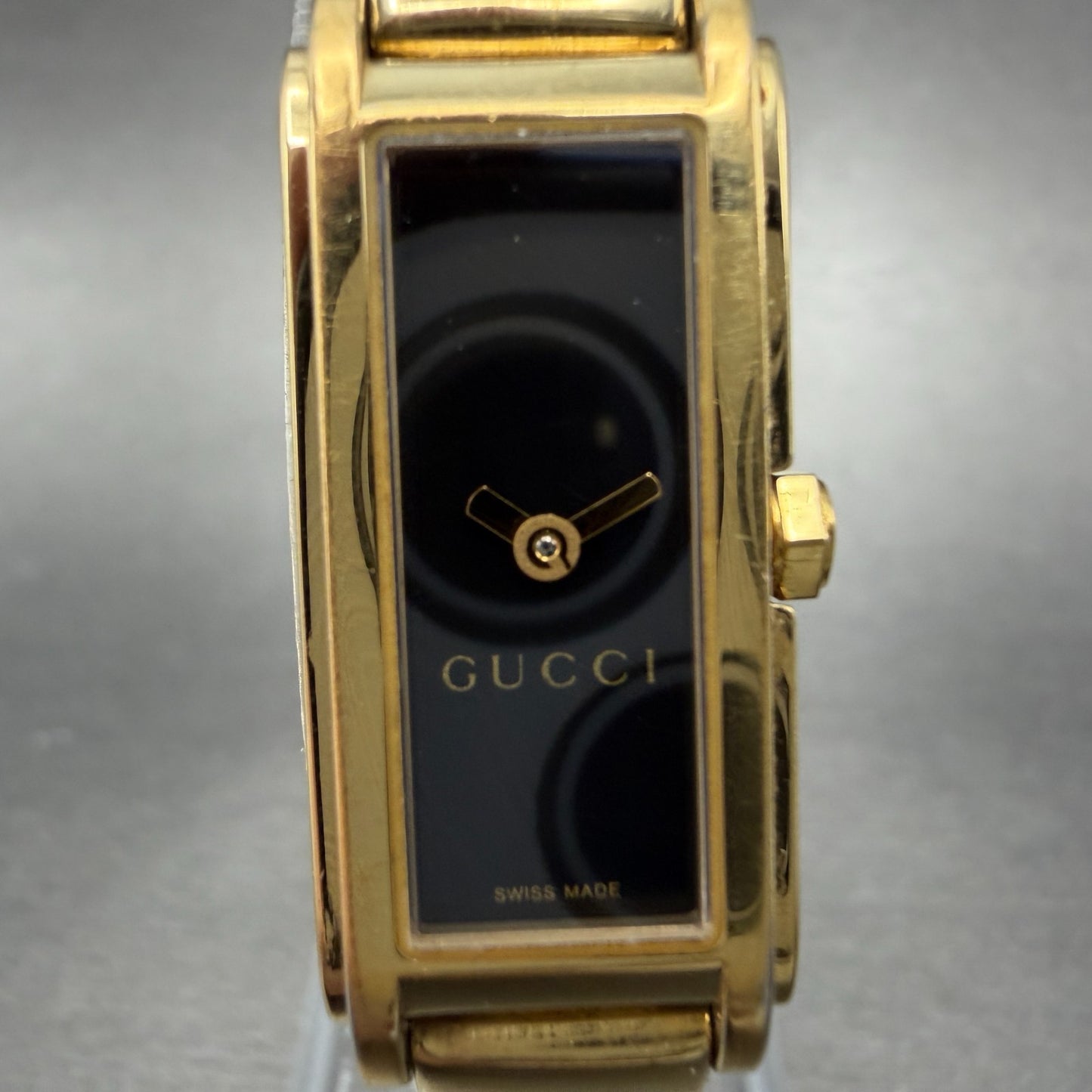 Gucci Tank Watch Women 14mm Black Dial Gold Tone Rectangle 109 New Battery1