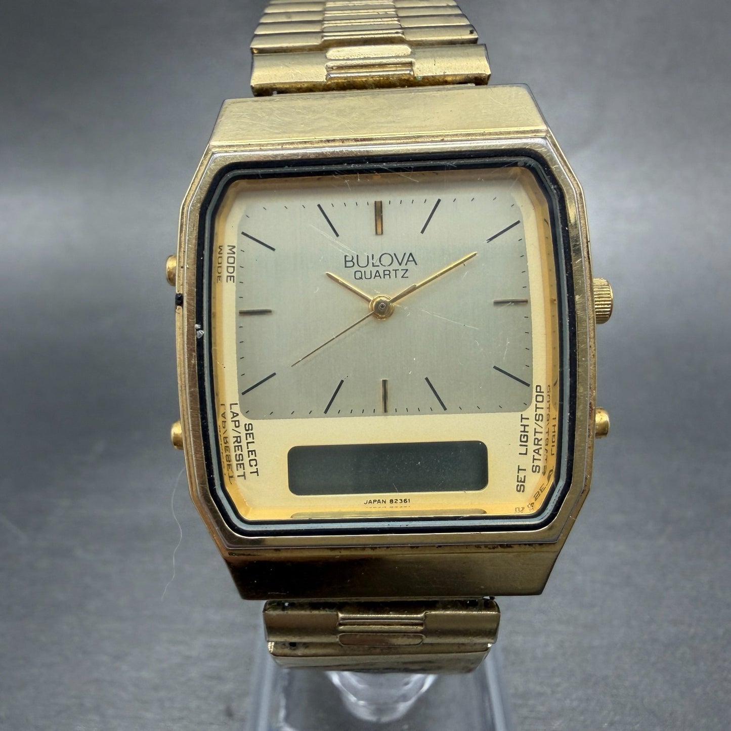 Bulova Analog Digital Watch Men 32mm Cha mange Dial Gold Tone T1 PARTS0