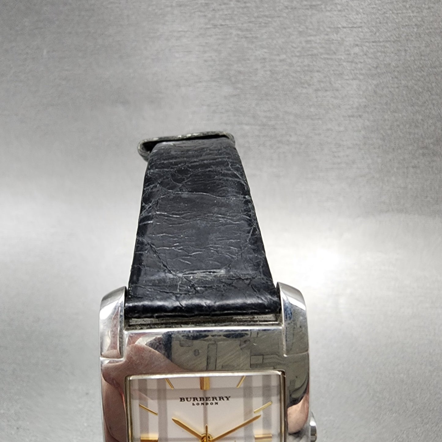 Burberry Tank Watch Men 27mm White Dial Silver Tone Rectangle New Battery4