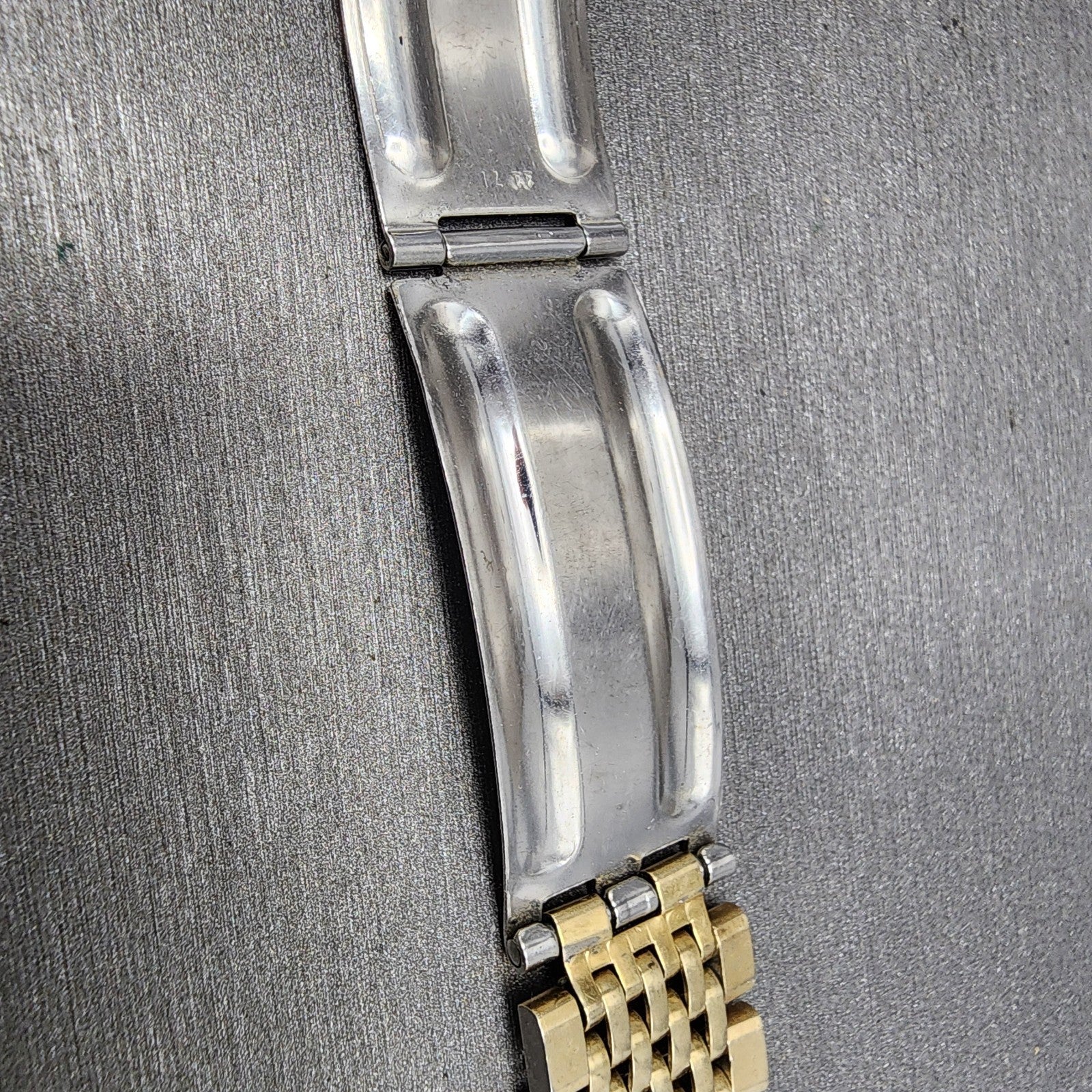 Omega Bracelet 18mm Beads Of Rice 14k Gold Filled No.12 570 End links VTG15
