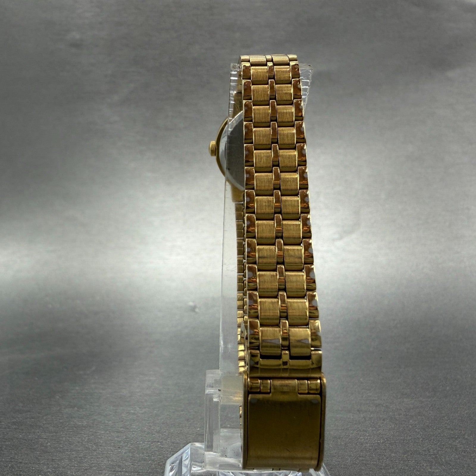 Seiko SX Watch Women 19mm Champagne Dial Gold Tone Round V401-0281 New Battery 47
