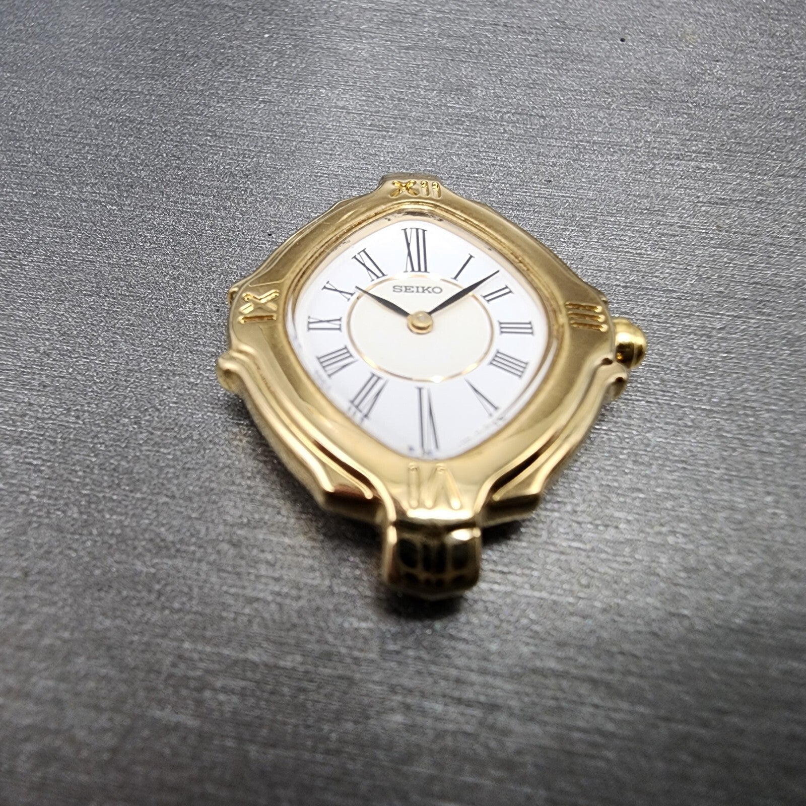 Seiko Watch Women 19mm White Dial Gold Tone 1N00 4K88 SXJR48 SAMPLE NO MOVEMENT3