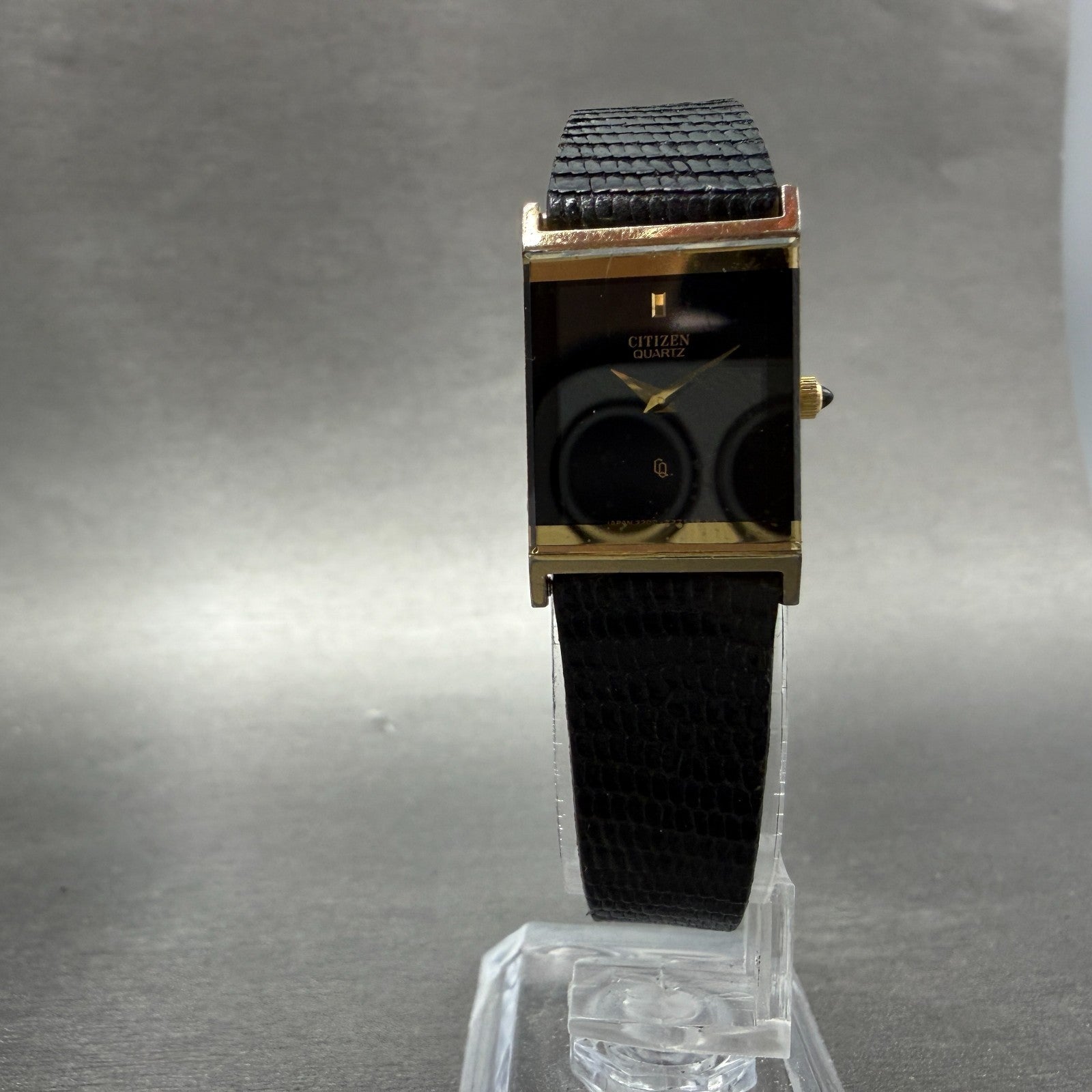 Citizen Tank Watch Women 16mm Black Dial Gold Tone Rectangle New battery VTG5