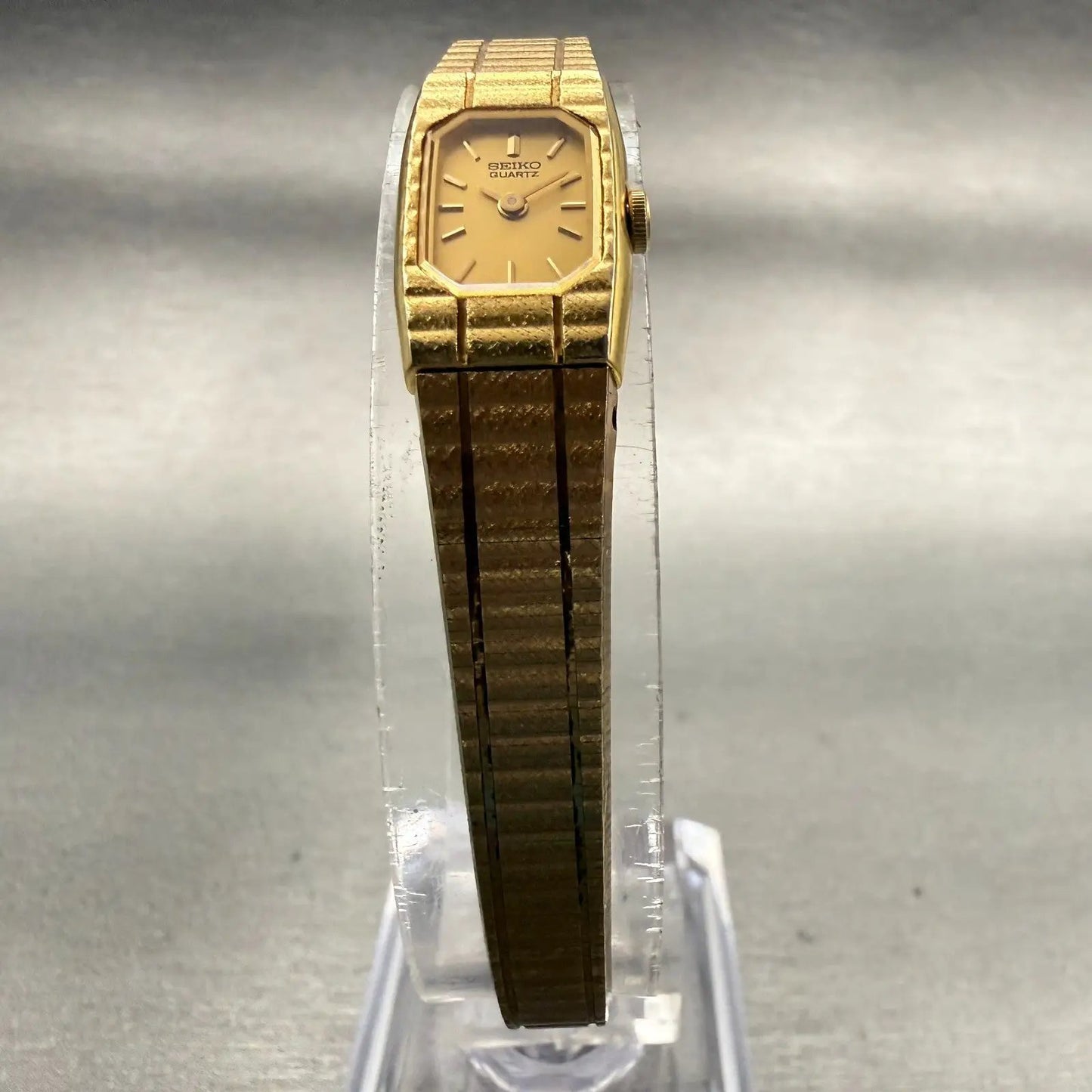 Seiko Watch Women 12mm Gold Dial Gold Tone Rectangle 2E20-5129 New Battery VTG5