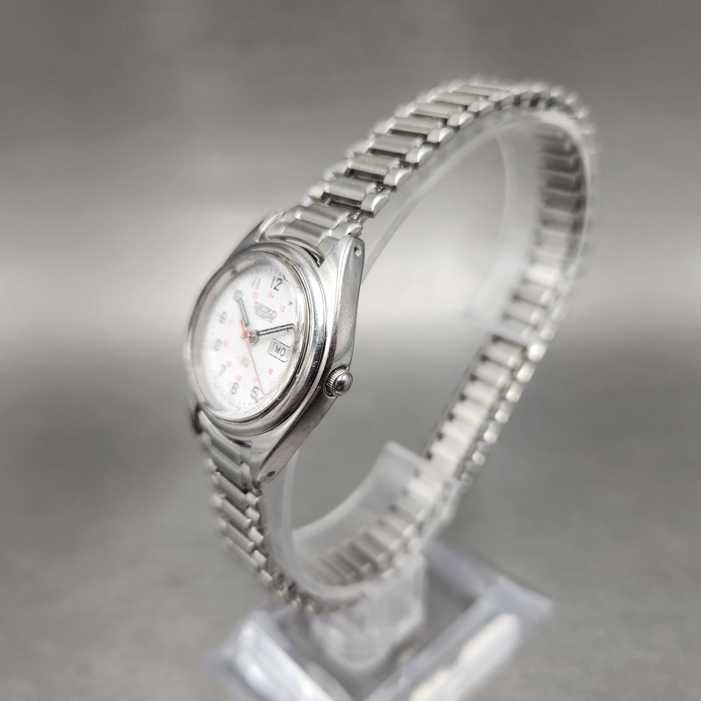 Seiko SQ Watch Women 24mm White Dial Silver Tone daydate 7n836a09 New battery2