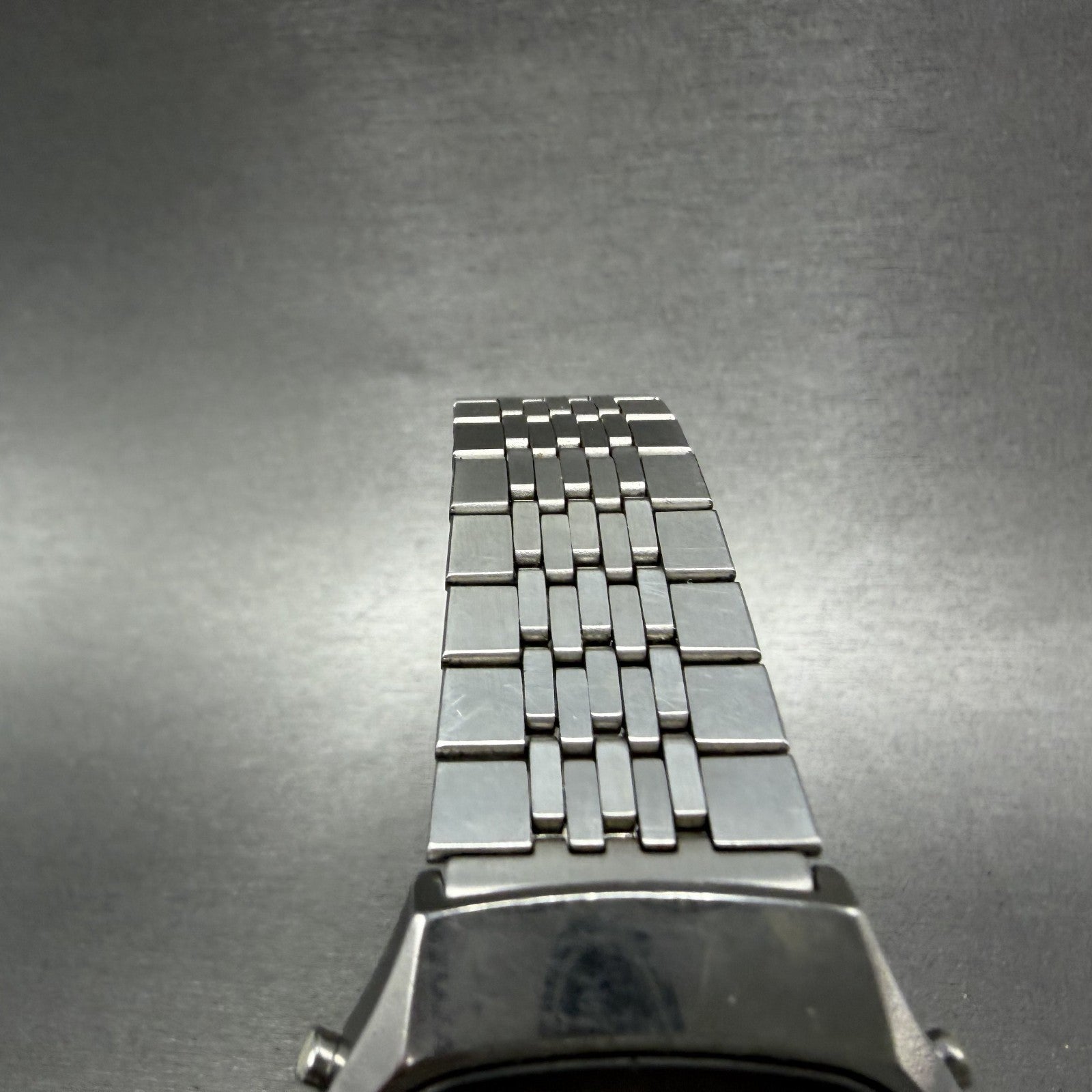 Citizen Digital Watch Men 33mm Digital Silver Tone Dual Time Chrono New Battery4