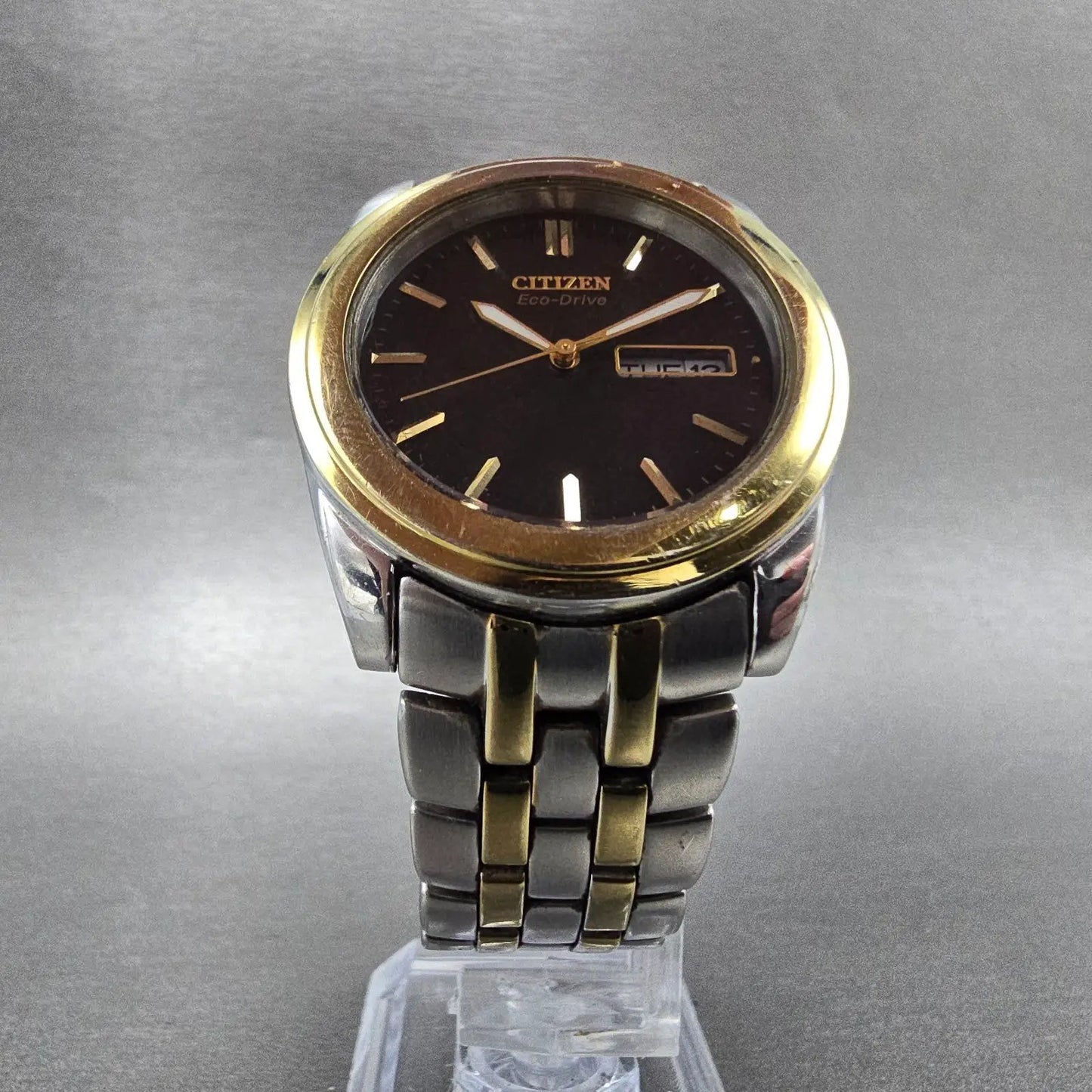 Citizen Eco-Drive Watch Men 35mm Black Dial Two Tone Daydate E100-K003091 Runs J5