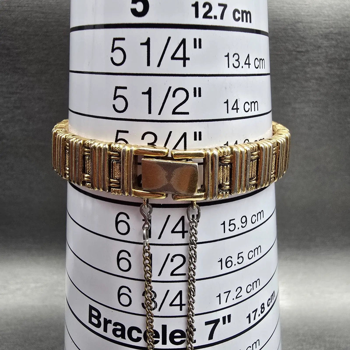 Seiko Watch Women 13mm Gold Dial Gold Tone Oval 1E20-5179 New Battery Vintage9
