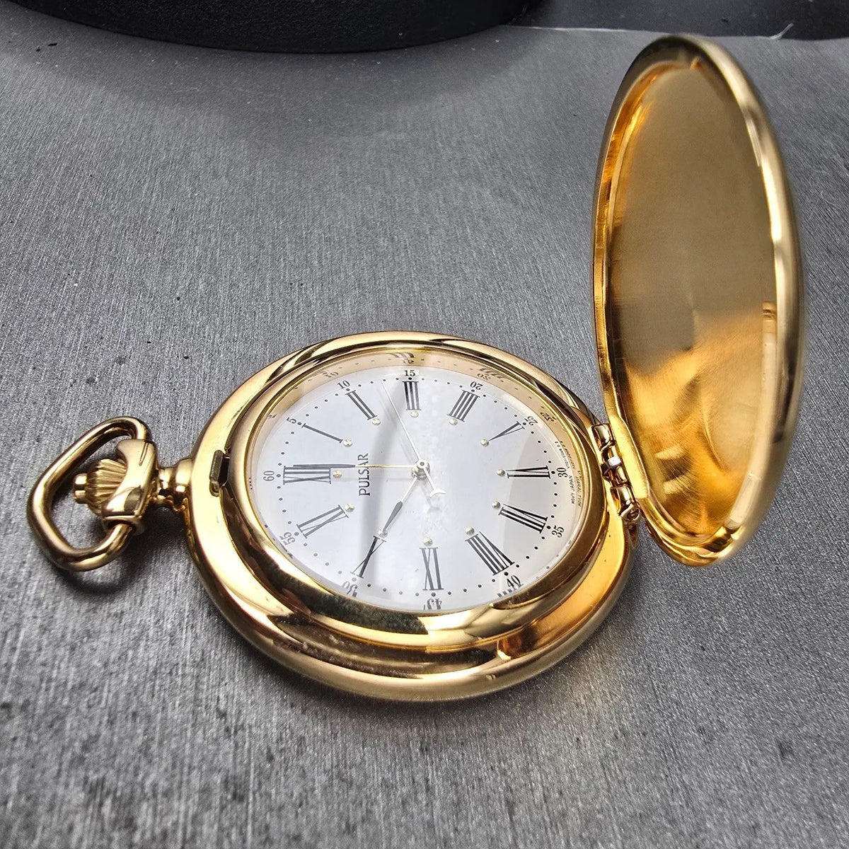 Pulsar Pocket Watch Men 46mm White Dial Gold Tone V701-0B60 New Battery9
