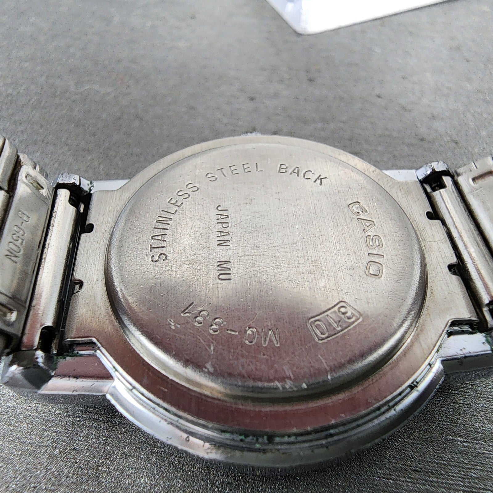 Casio MQ331 Watch Men 32mm Silver Dial Silver Tone Round New Battery Vintage9
