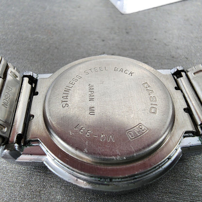 Casio MQ331 Watch Men 32mm Silver Dial Silver Tone Round New Battery Vintage9