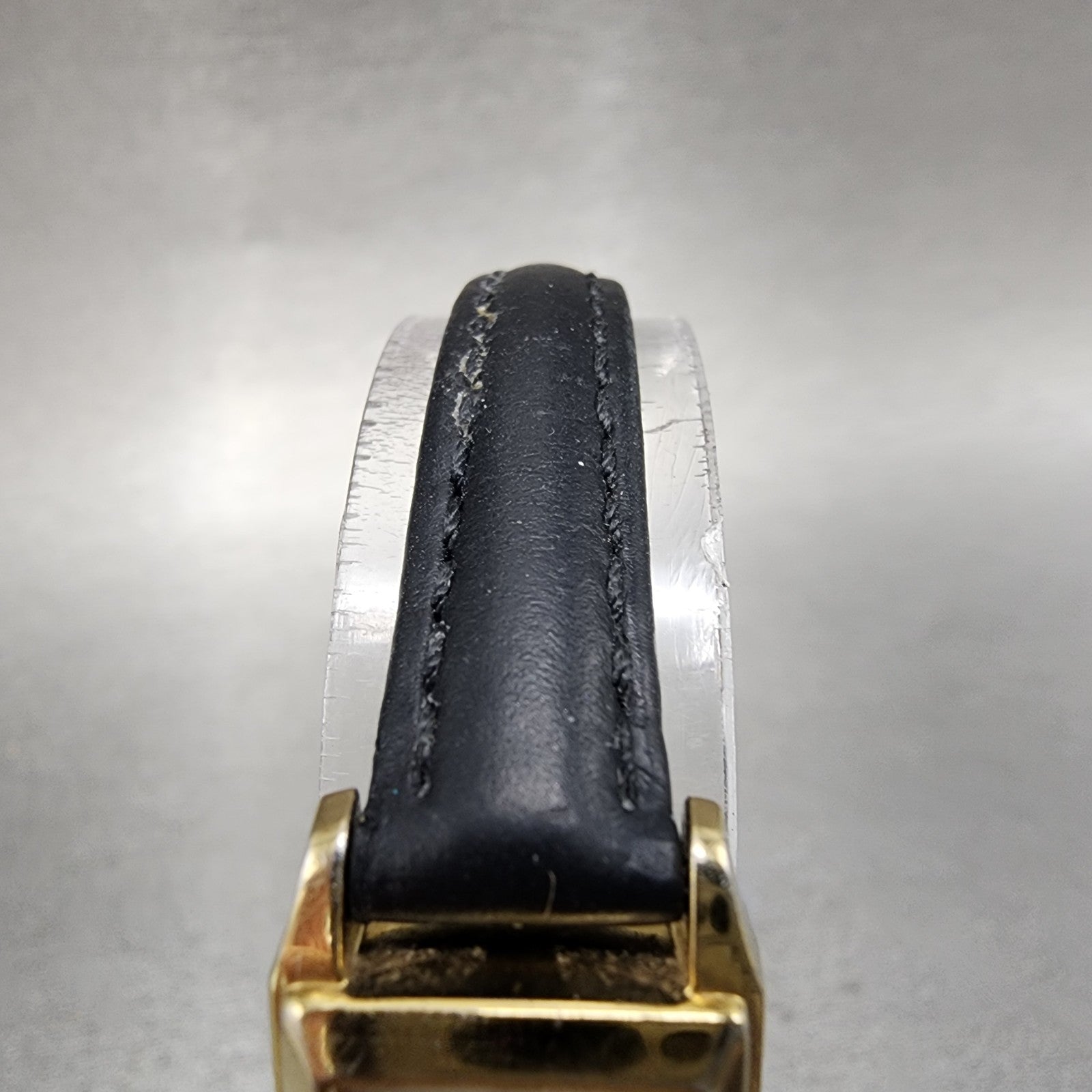 Seiko Solar Tank Watch Women 15mm White Dial Gold Tone Rectangle V1160AA0 Works4