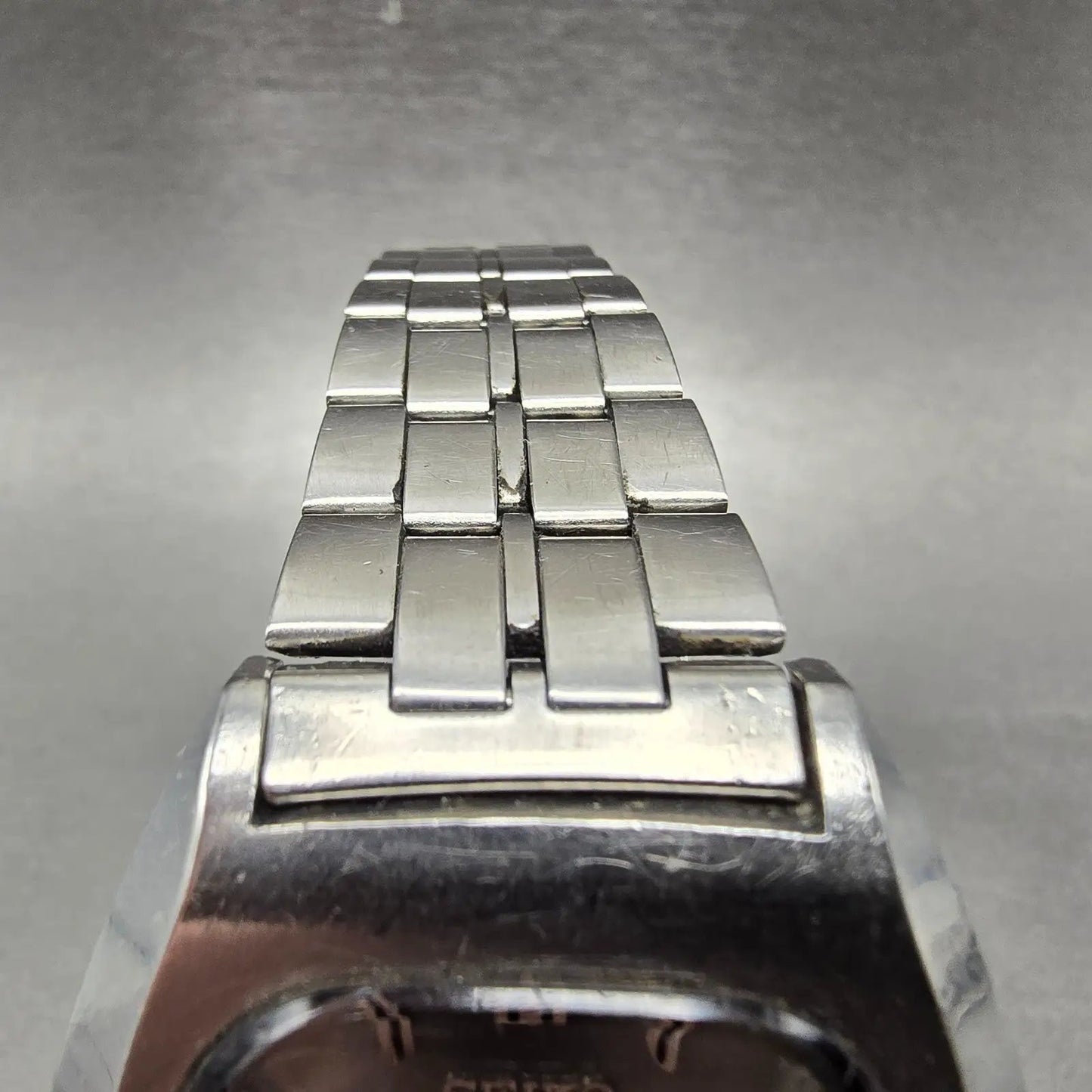 Seiko Automatic Watch Men 38mm Silver Dial Silver Tone Daydate 7009-5019 Runs4