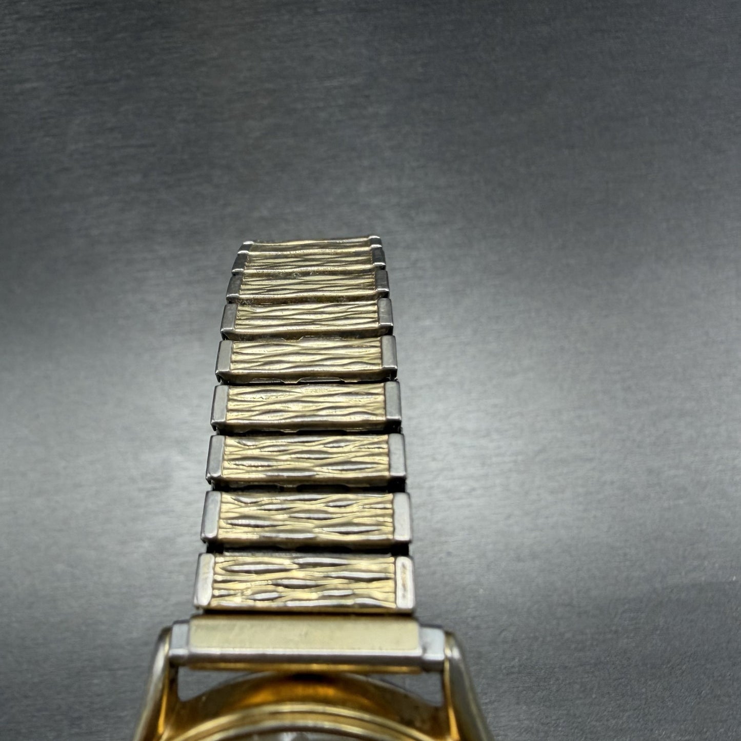 Seiko Pulsar Watch Men 32mm Champagne Dial Gold Tone Date Y112-8019 New Battery4