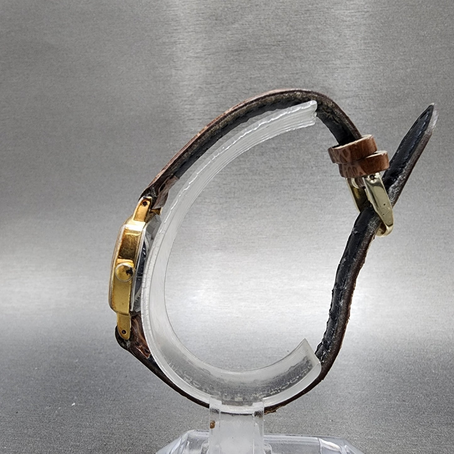 Seiko Watch Women 22mm Champagne Dial Gold Tone Octagon 14215140 New Battery6