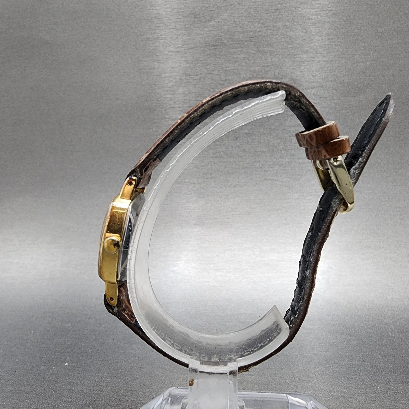 Seiko Watch Women 22mm Champagne Dial Gold Tone Octagon 14215140 New Battery6